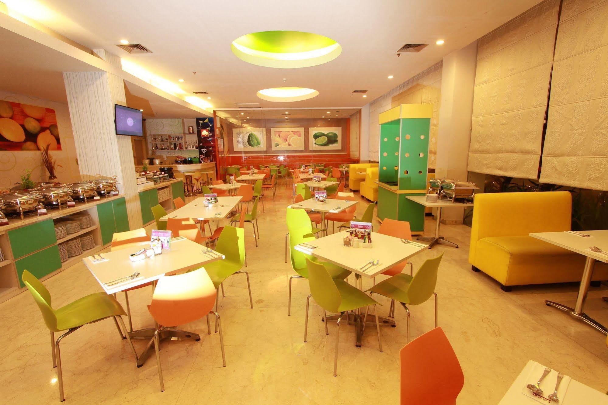 D'Primahotel Balikpapan Экстерьер фото